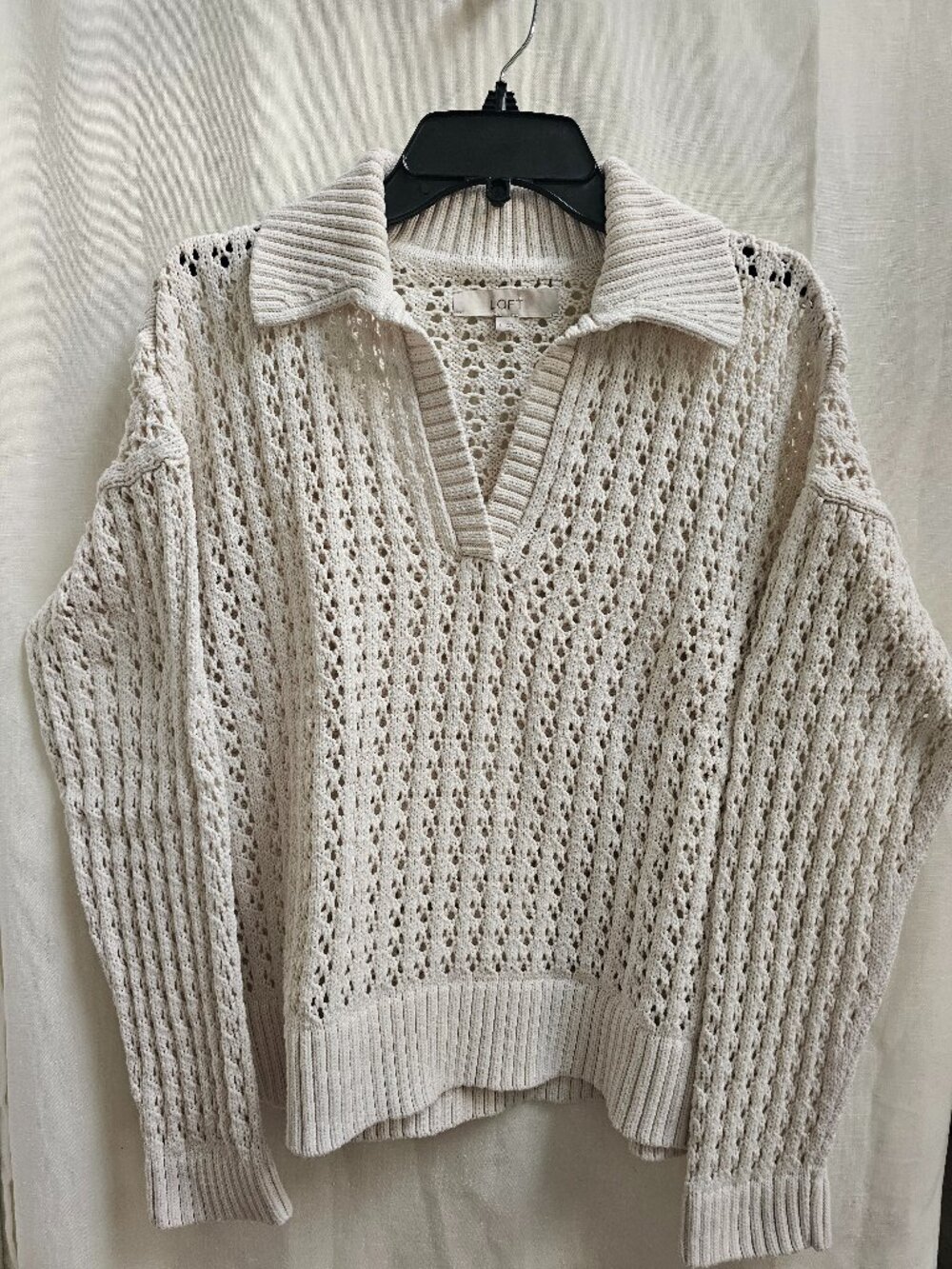 LOFT Cream Knit Eyelet Sweater – Long Sleeve – Size L